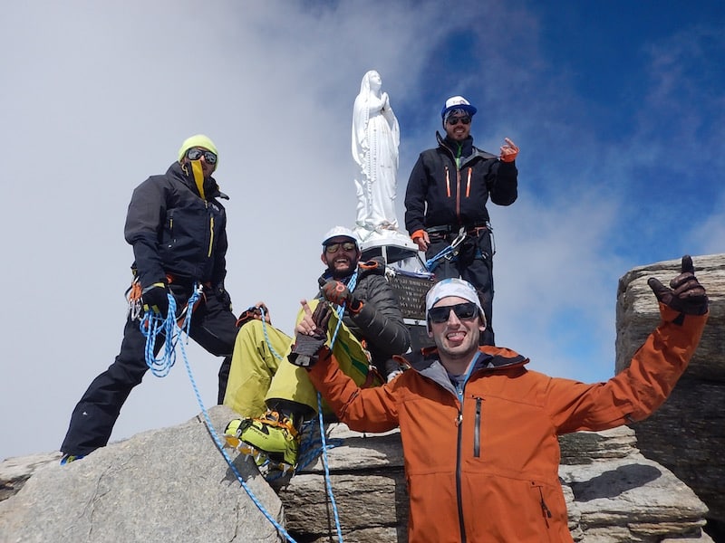 Au sommet du Grand Paradis en ski de randonnée