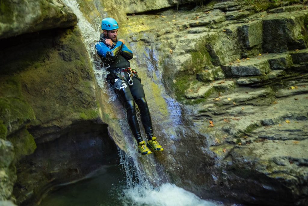 activites-ete-annecy-canyoning