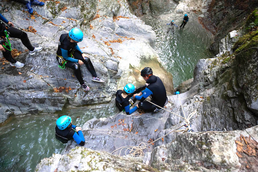 pack-multi-activites-annecy-canyoning-location-de-velo