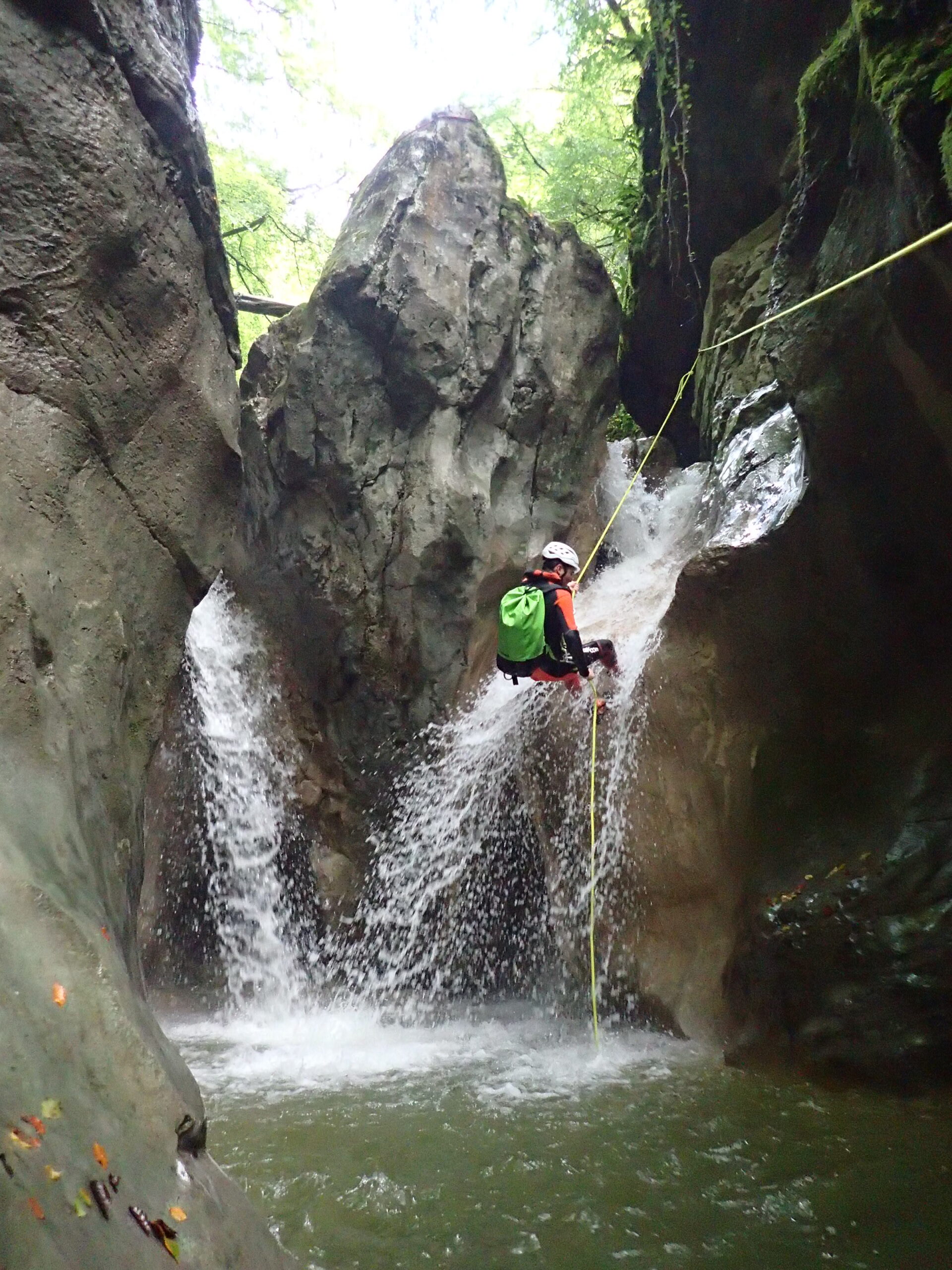 Stage canyoning Annecy niveau 2