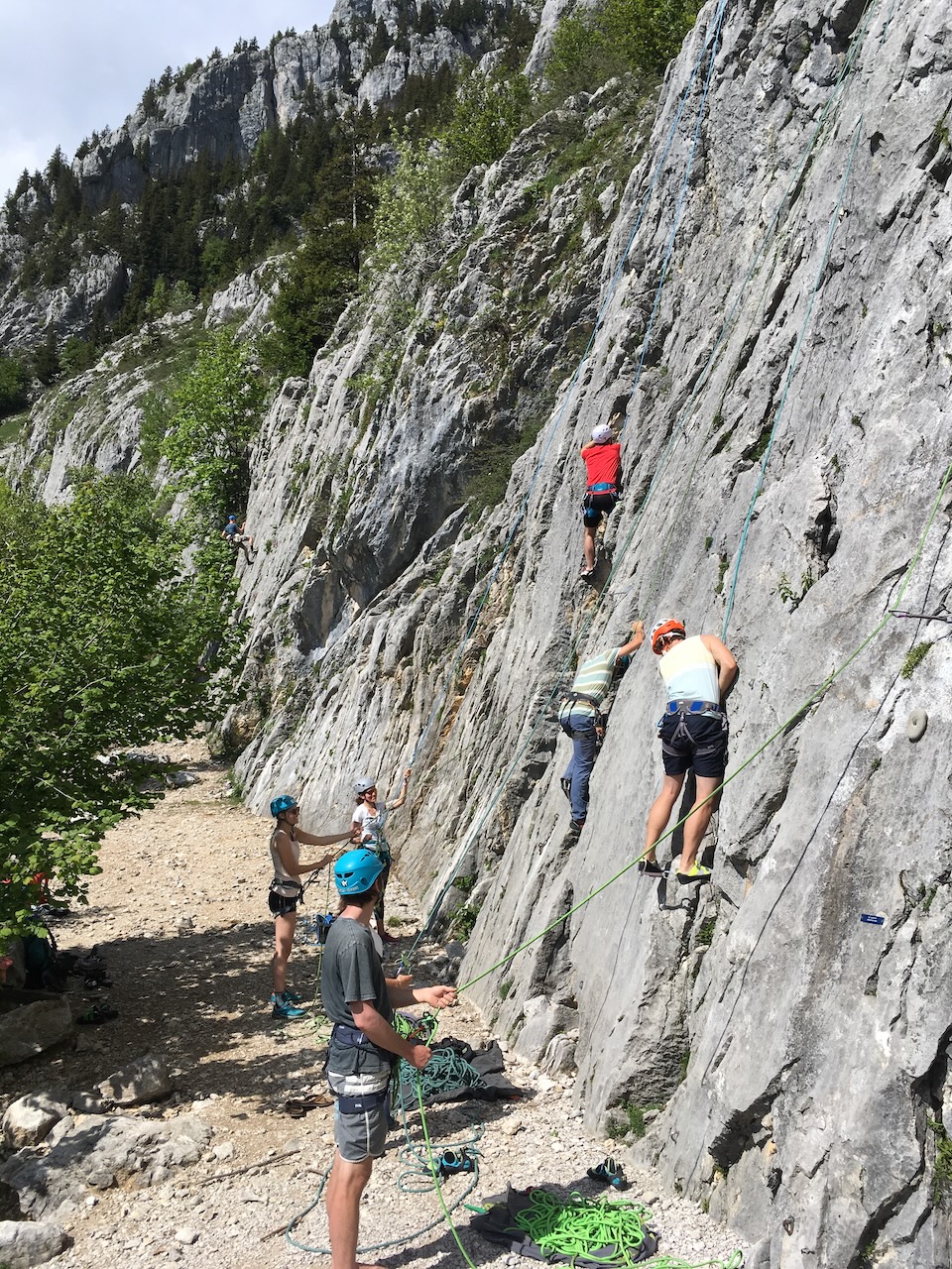 Stage escalade en falaise annecy
