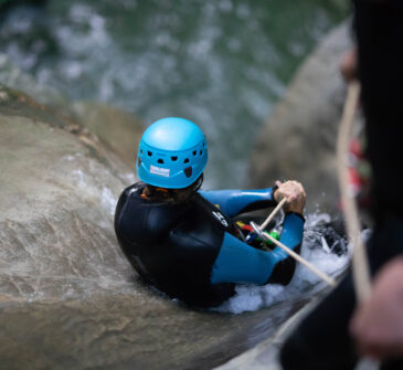 Stage canyoning Annecy niveau 1