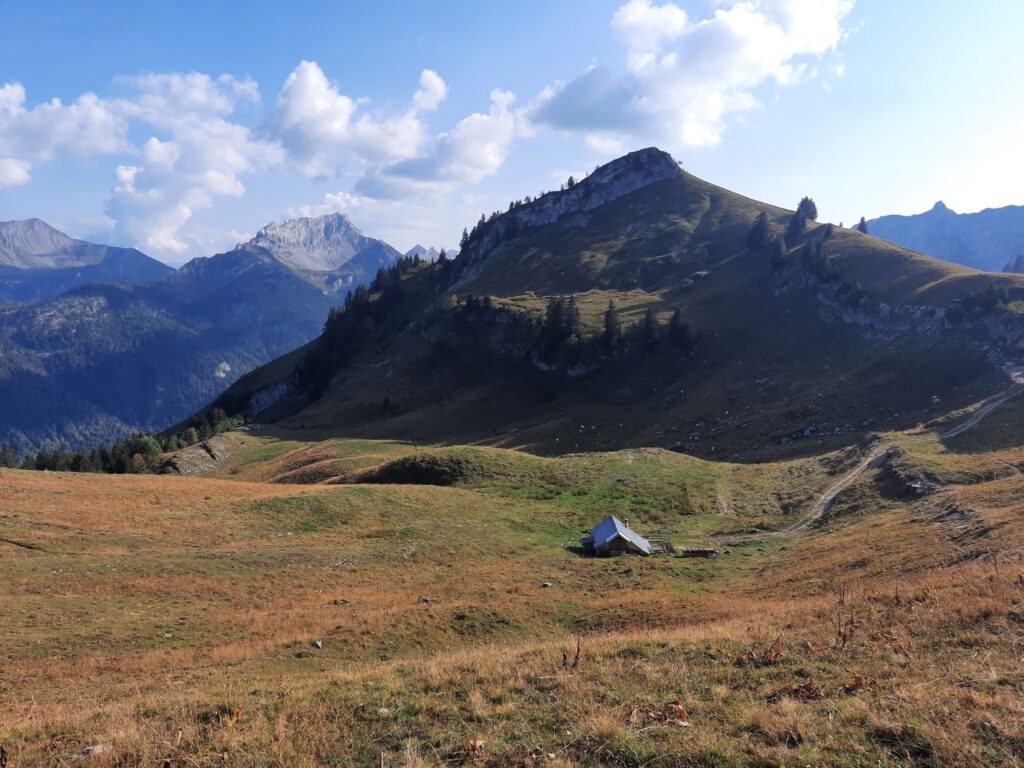 Idées activités insolites autour d'Annecy Randonnée-nuit-en-refuge